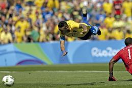 Lance da partida realizada em 2016, no Rio, entre as seleções olímpicas do Brasil e de Honduras